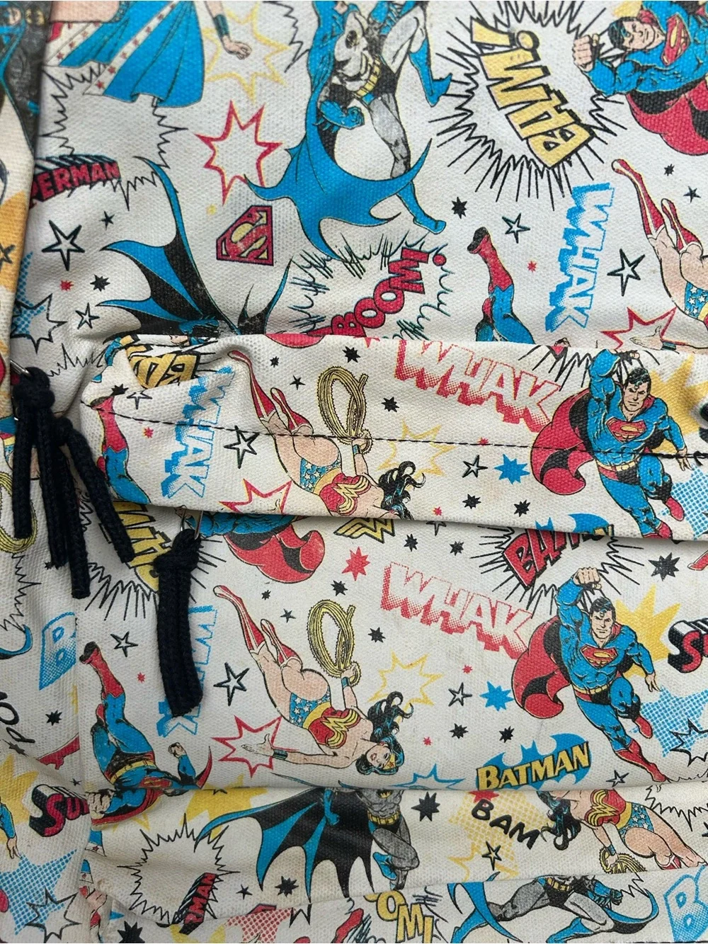 Comic SUPER Heroes Backpack BATMAN SUPERMAN WONDER WOMAN /NWT -ADULT or Kids